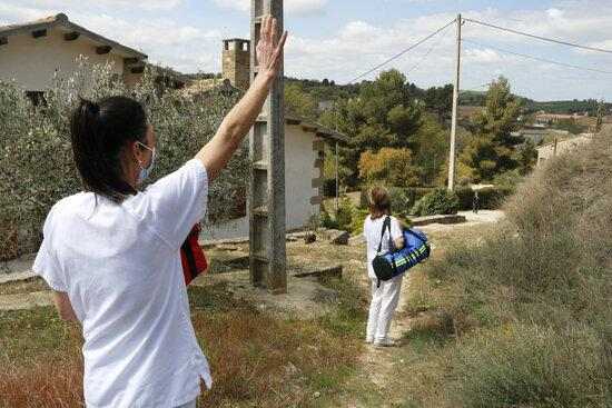 ⏯️ Així es vacuna al món rural: servei a domicili i recorreguts a peu per fer arribar les dosis