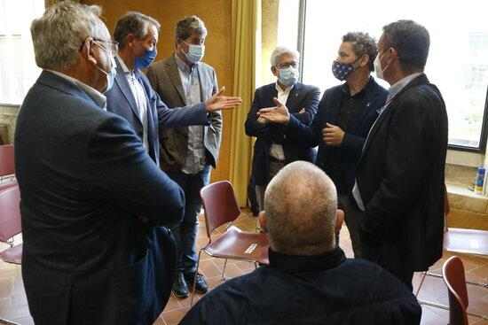 ⏯️ Set comarques d'interior s'alien en contra de la massificació de renovables