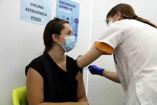 ⏯️ La majoria de treballadors essencials de Lleida es decanta per completar la pauta de vacunació amb AstraZeneca