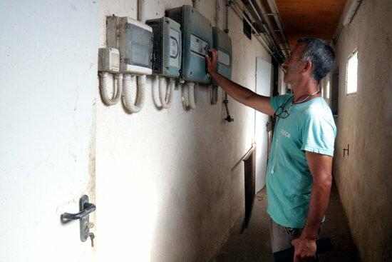 La calor redueix la productivitat a les granges i n'incrementa la despesa elèctrica