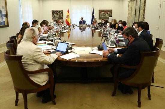 El govern espanyol declara zona catastròfica Catalunya pels incendis d'aquest estiu