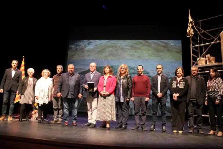 L'artista Josep Minguell rep la Medalla d'Or de Tàrrega com a reconeixement a la seva carrera