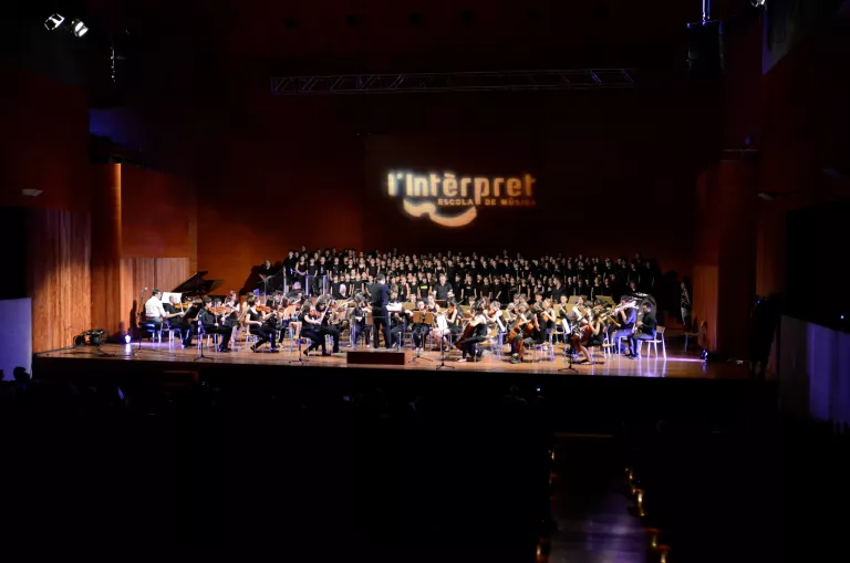 L’Intèrpret acaba el curs cantant cançons del musical 'Into the woods' a l’Auditori