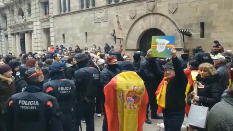 ⏯️ El TSJC autoritza les manifestacions en cotxe de Vox a les capitals catalanes