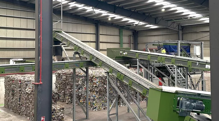 Grup Griñó augmenta un 25% la capacitat de reciclatge de la planta d'envasos de Montoliu