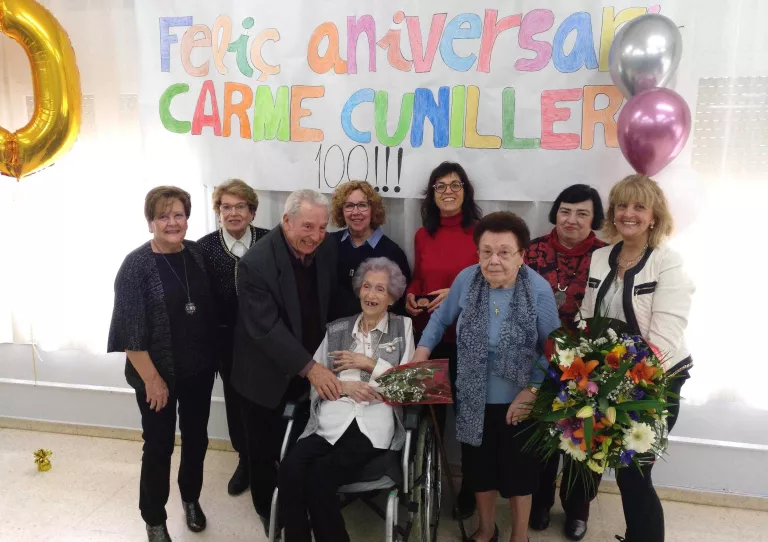 Tàrrega homenatja Carme Cunillera Segarra, àvia centenària