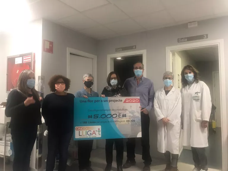 Oncolliga Comarques de Lleida lliura 5.000 € a l’IRB Lleida per al projecte DECIDO