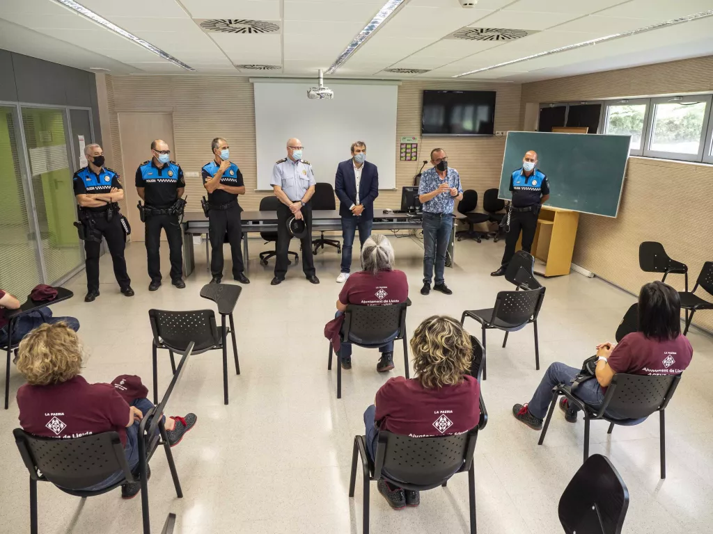 Els agents covid, una de les imatges més visibles de la Paeria