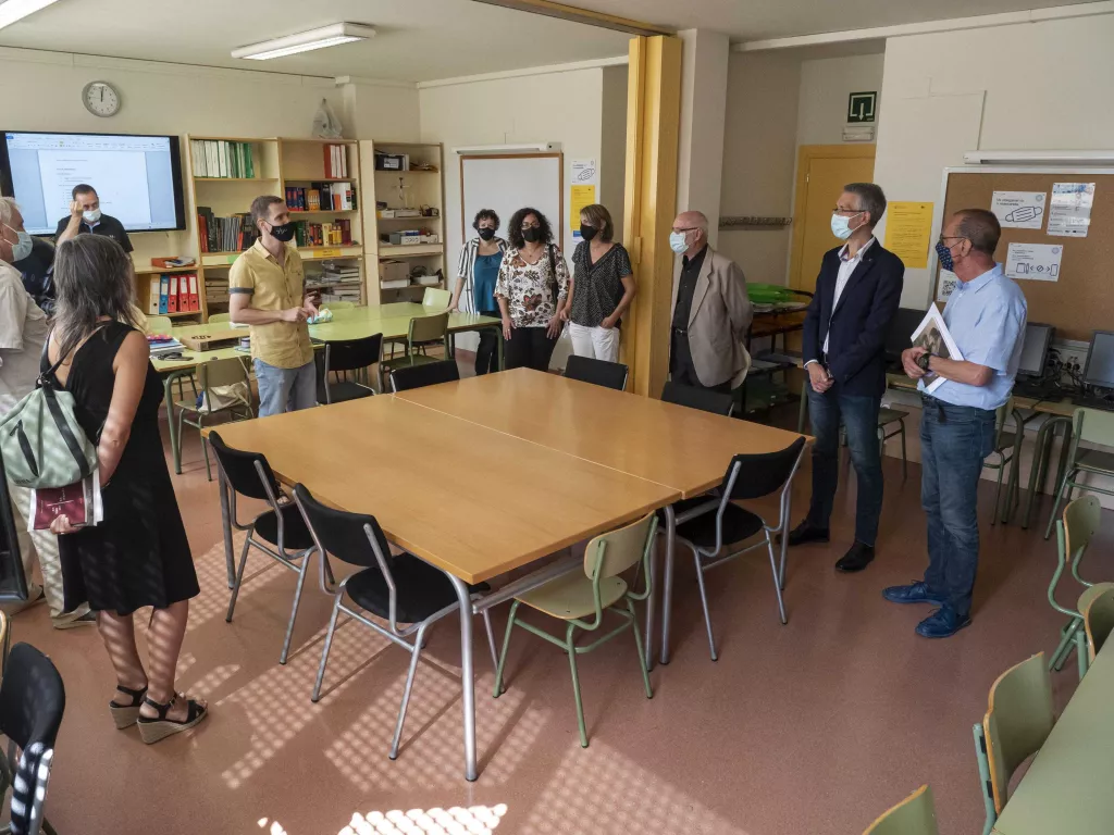 El centre de formació d’adults durà el nom de la pedagoga lleidatana Victorina Vila