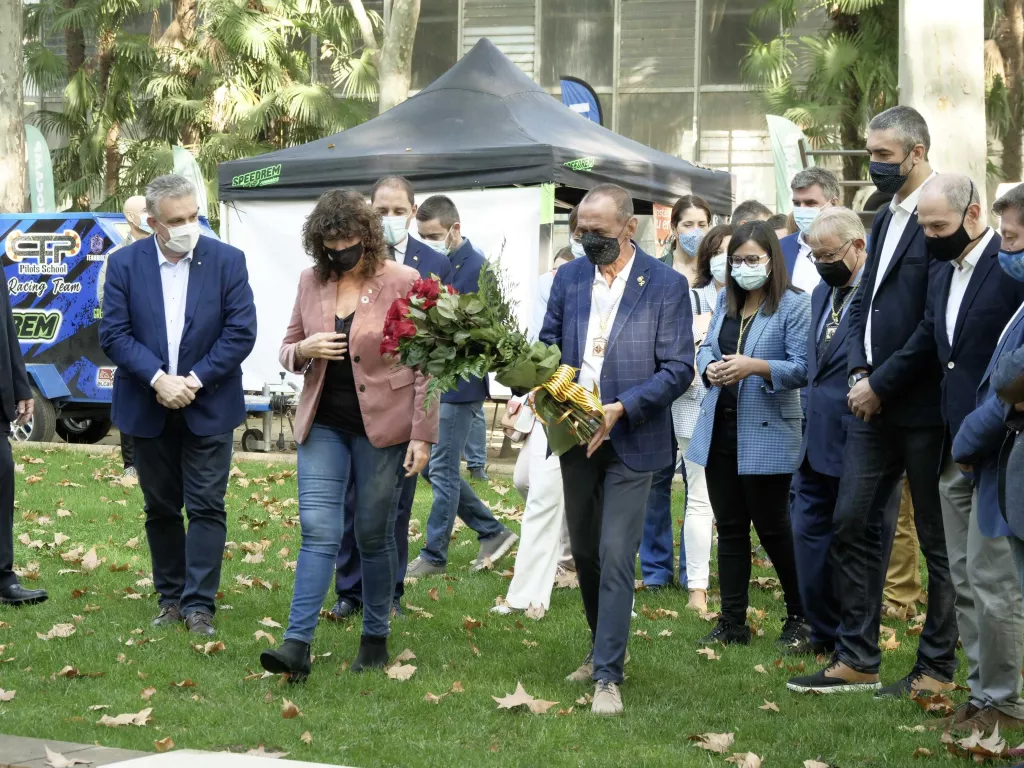 La Fira de Sant Miquel va celebrar ahir el Dia de la Ciutat