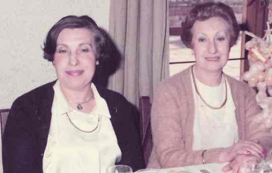 La Biblioteca de Tàrrega durà el nom de les germanes llibreteres Rosina i Maria Teresa Pera Güell
