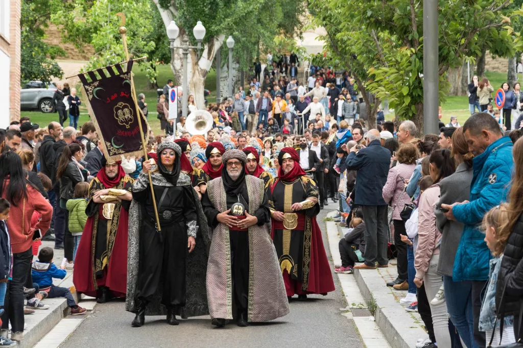 Lleida és reconquerida per les tropes mores i es converteix en Medina Larida