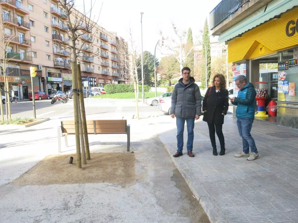 Renovada la cruïlla entre els carrers Pallars, Ramon Llull i Alcalde Porqueres