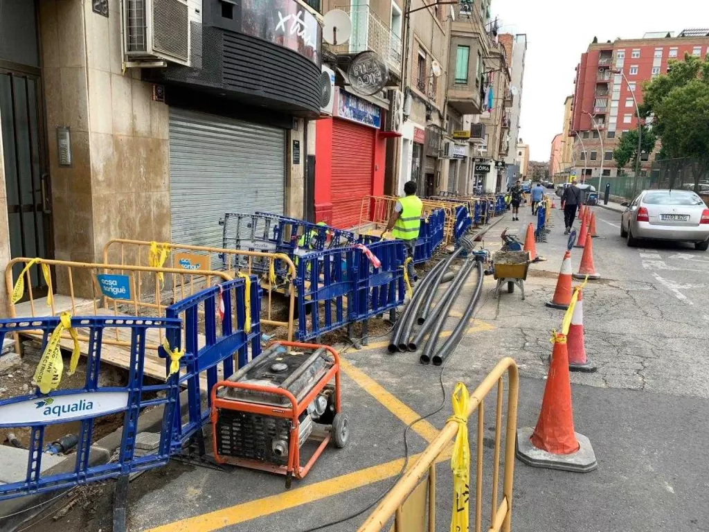 La Paeria reprèn les obres de millora de la xarxa d’aigua al carrer Bonaire