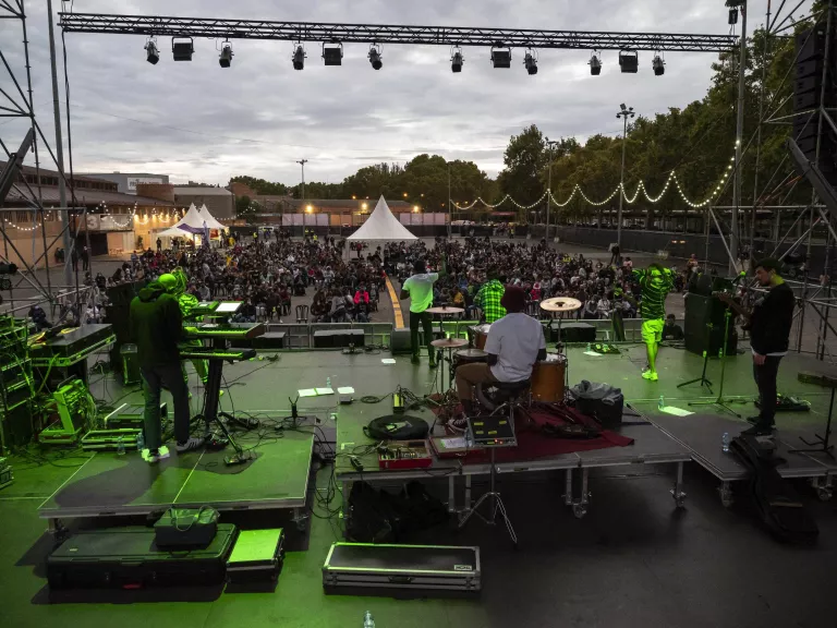 La música, la gran protagonista del segon dia de les Festes de la Tardor