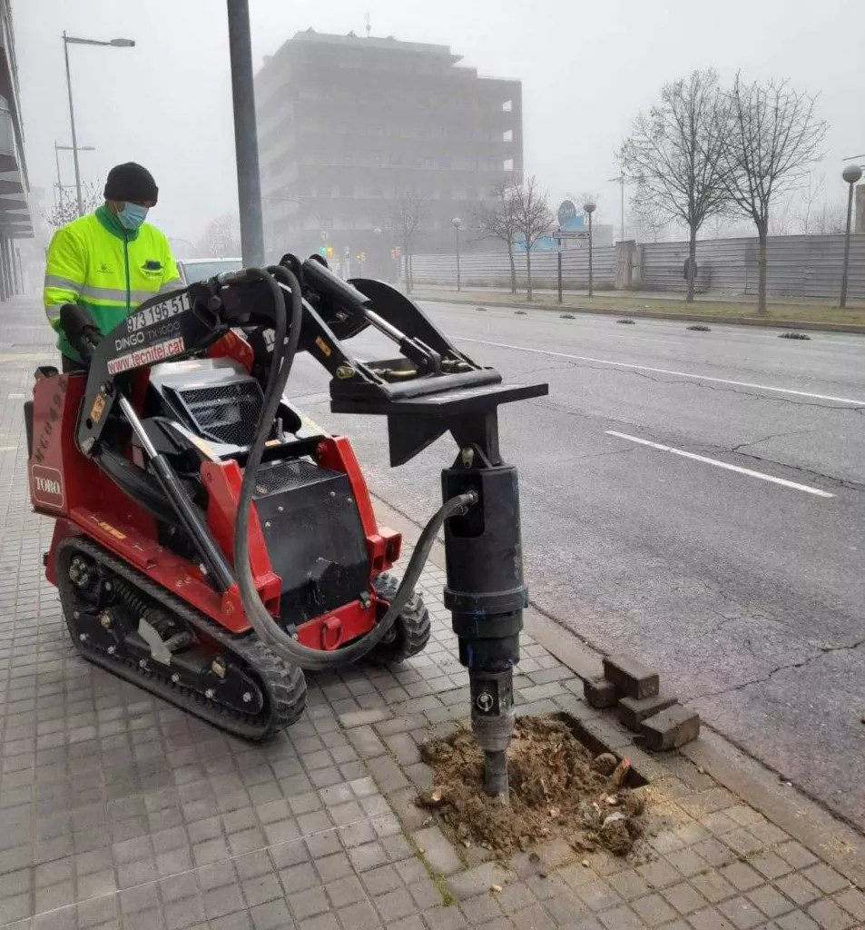 La Paeria de Lleida posa a punt 200 escocells per a plantar-hi arbres