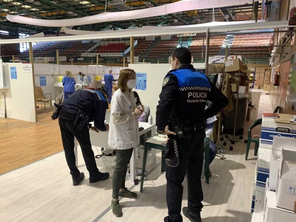 ⏯️ La Guàrdia Urbana de Lleida, primera policia local de Catalunya en vacunar-se