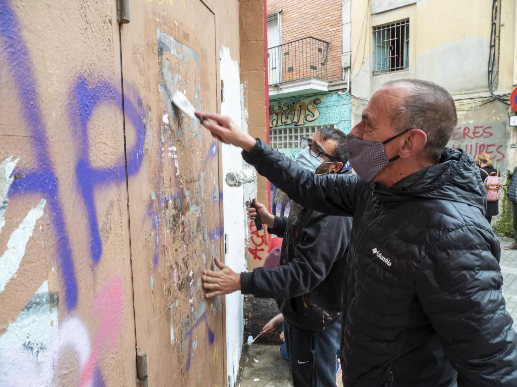 El Lleida_potFest pren vida amb el seu primer mural participatiu