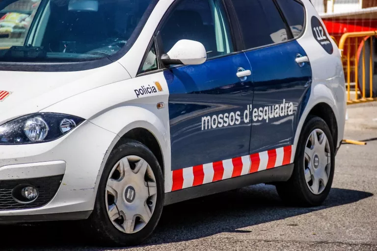 Detingut per amenaçar amb un ganivet un jove a la terrassa d'un bar a Lleida