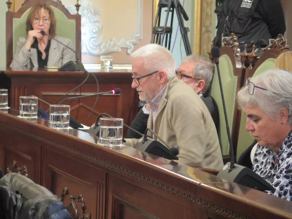 El Ple de la Paeria tomba el recurs del PSC i tornarà a concedir llicències urbanístiques