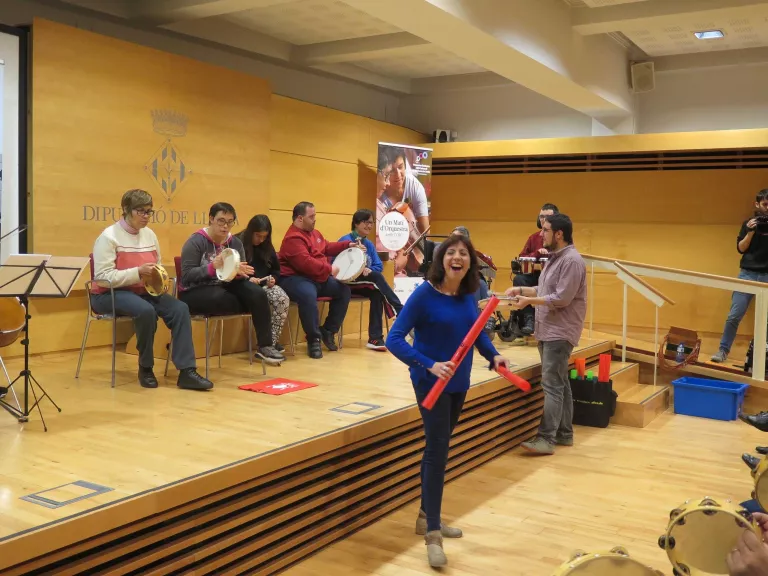 300 usuaris de 14 residències lleidatanes es beneficien de la música amb 'Un Matí d'Orquestra'