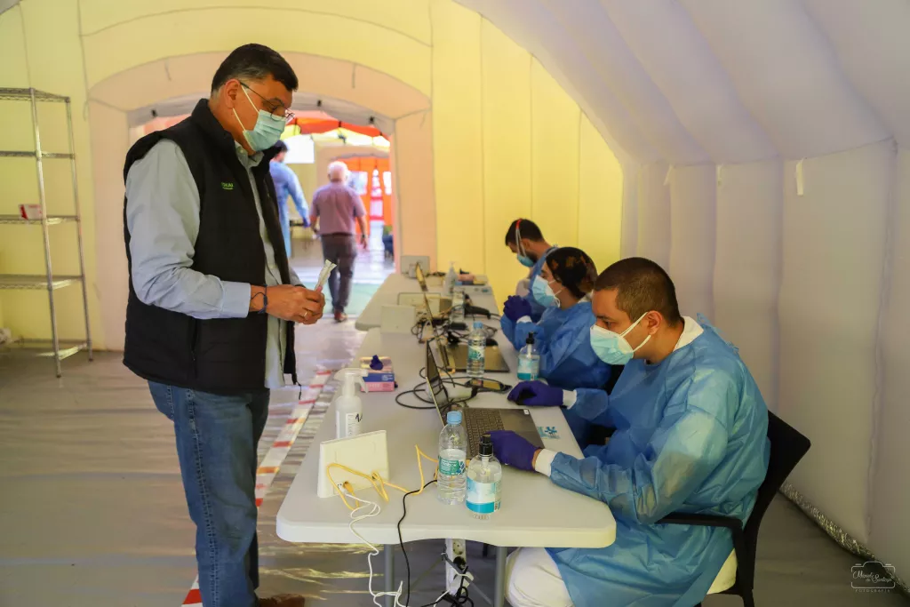 ⏯️ Llargues cues per fer-se una PCR al cribratge de la Zona Alta de Lleida
