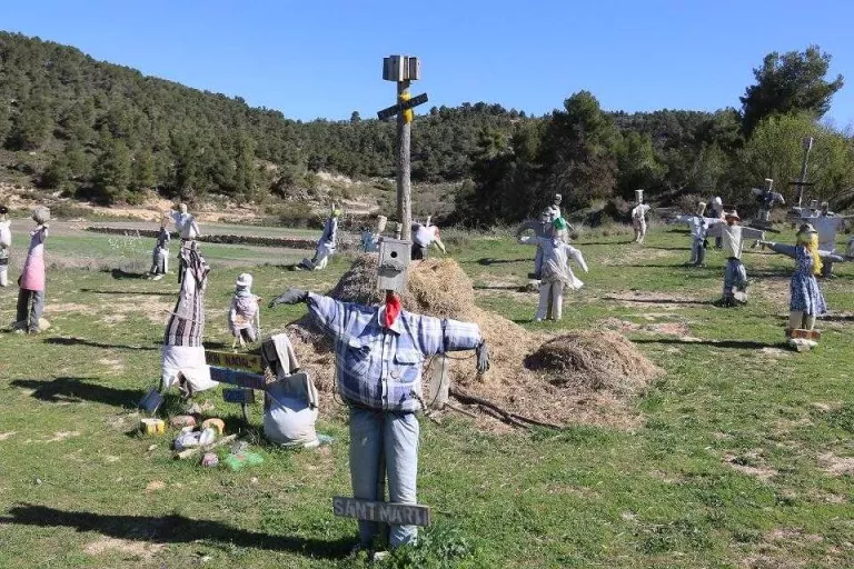 De 'Caçaocells' a 'Estimaocells': un espai terapèutic que uneix tot un poble