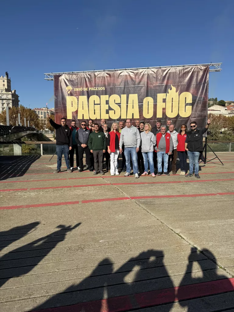 Unió de Pagesos activa la campanya “Pagesia o Foc” amb mobilitzacions simultànies en set punts de Catalunya