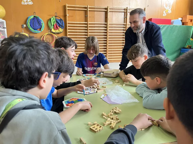 Els infants lleidatans viatgen pel segle XX als Casals de Setmana Santa