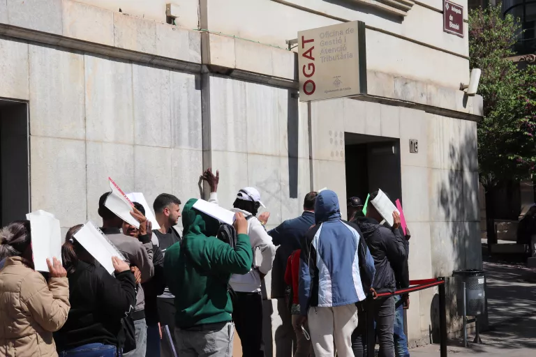 L’Ajuntament de Lleida habilita una oficina per agilitzar els tràmits del procés de regularització per a persones migrants