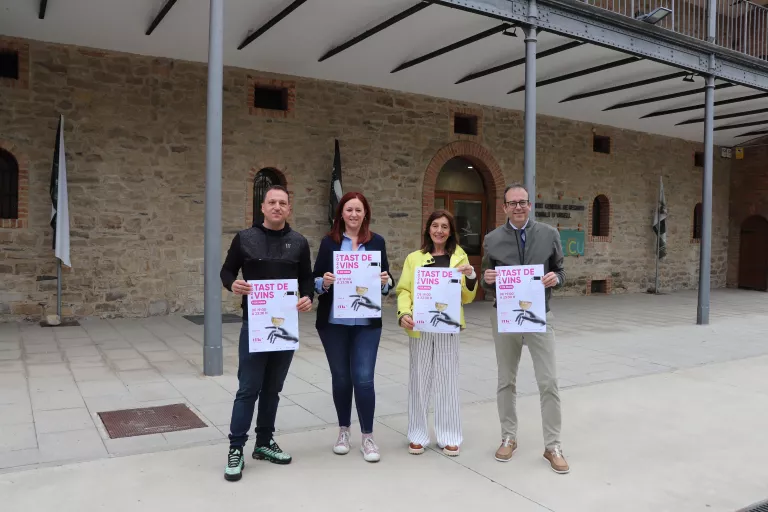 Mollerussa Comercial inaugura els actes del seu 40è aniversari amb la 4a edició del Tast de Vins
