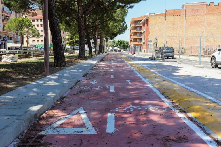 Finalitzat el nou carril bici de l’avinguda del Canal de Mollerussa