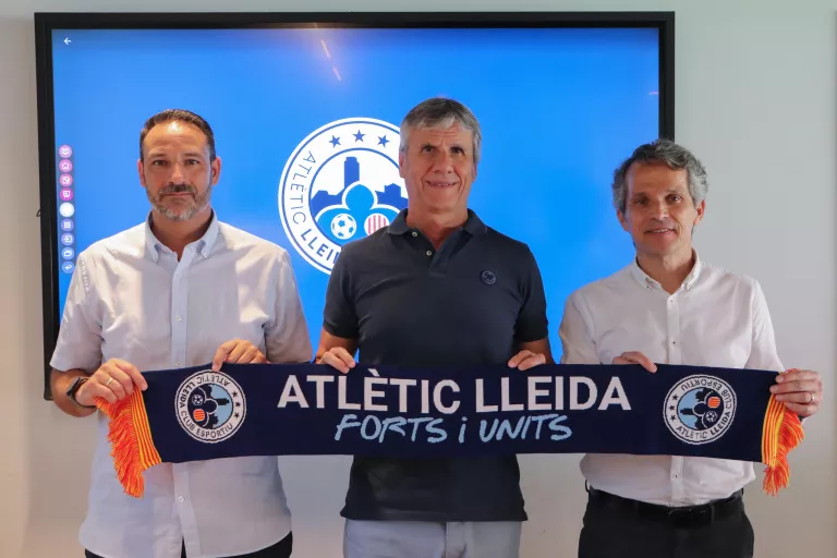 Juan Carlos Beltrán ja parla clar com a nou entrenador de l'Atlètic Lleida: "Hem de partir com l'equip favorit de Tercera RFEF"