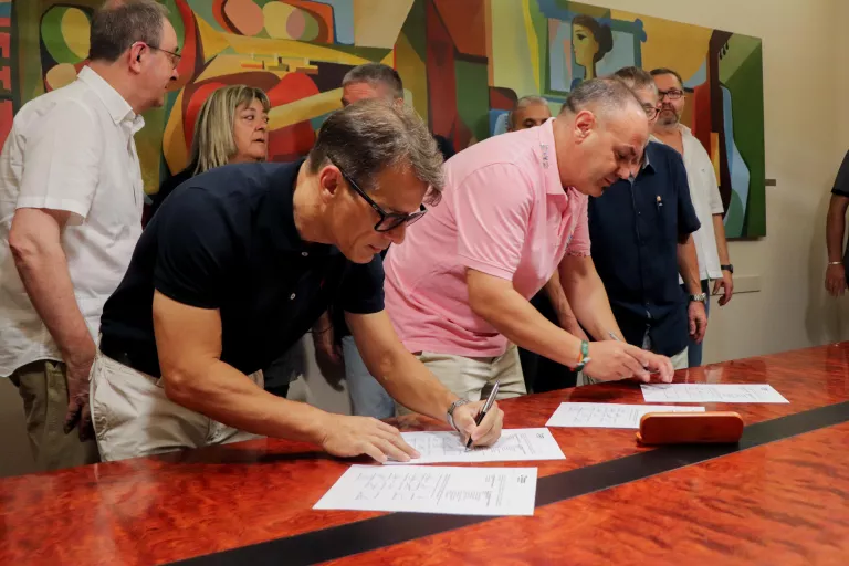 Moventis i el Comitè d'Empresa signen el nou conveni col·lectiu d'Autobusos de Lleida