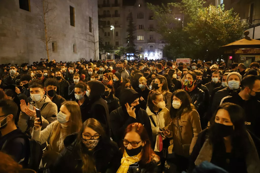 ⏯️ Més de 2.000 persones protesten a Lleida contra l'empresonament de Hasel