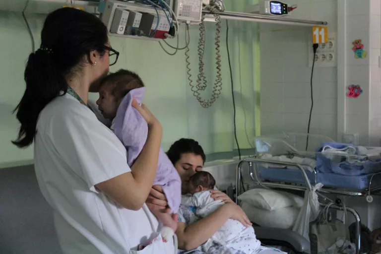 L’Hospital Arnau celebra el Dia Mundial del Nadó Prematur amb les famílies