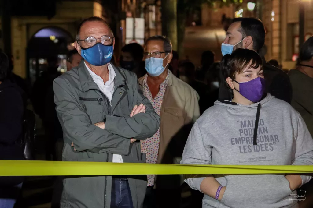 ⏯️ Unes 300 persones es concentren a Lleida contra la inhabilitació de Torra