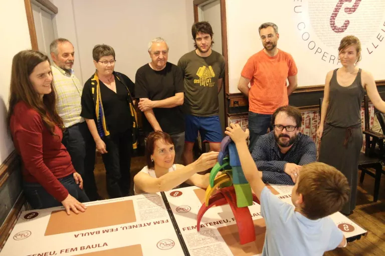 El cohabitatge arriba a Lleida: una dotzena de famílies somien una alternativa de convivència