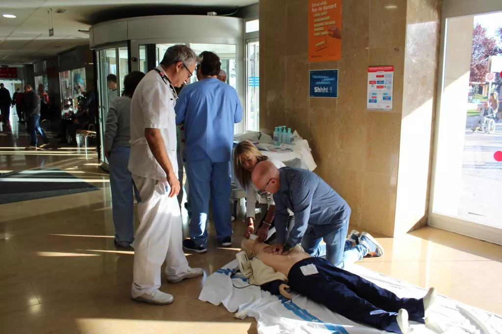 L’Arnau de Vilanova forma la ciutadania en tècniques de reanimació cardiopulmonar