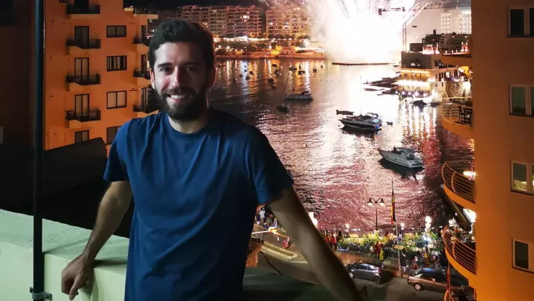 Jordi, lleidatà confinat a Malta: "De moment, podem seguir sortint al carrer a passejar o a fer esport"