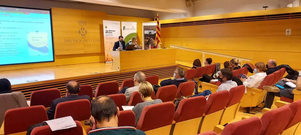 Jornada per impulsar i gestionar la transformació del model econòmic cap a l'economia verda