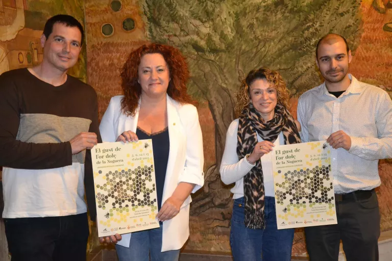 La mel, protagonista a Camarasa en les jornades 'El gust de l’or dolç de la Noguera'