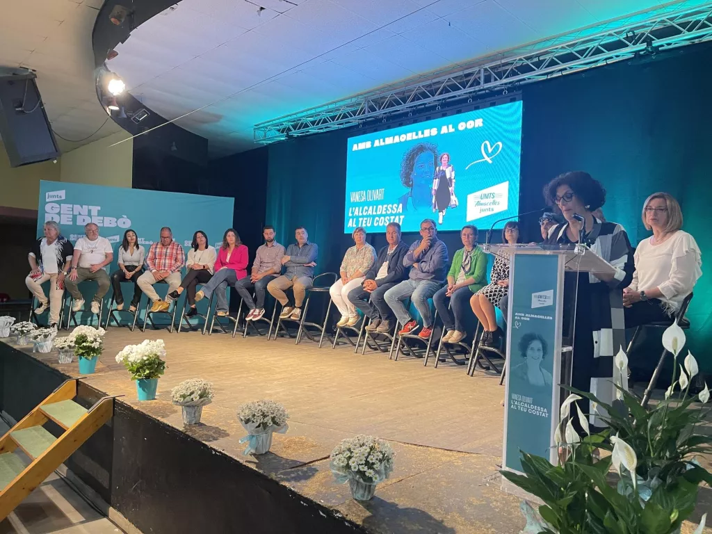 Units per Almacelles presenta les persones que acompanyaran Olivart a les municipals del 28-M