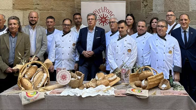 Fruita de Lleida, oli de les Garrigues i sal del Pirineu, ingredients del nou pa PiriPonent