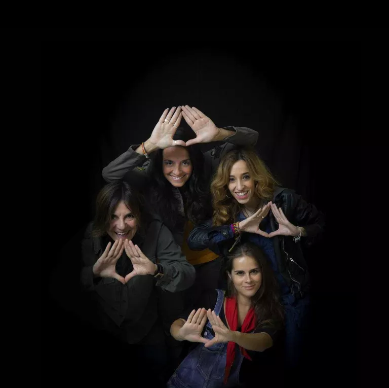 El convent de Sant Bartomeu de Bellpuig acull aquest vespre el concert del quartet femení ‘Les Kol·lontai’