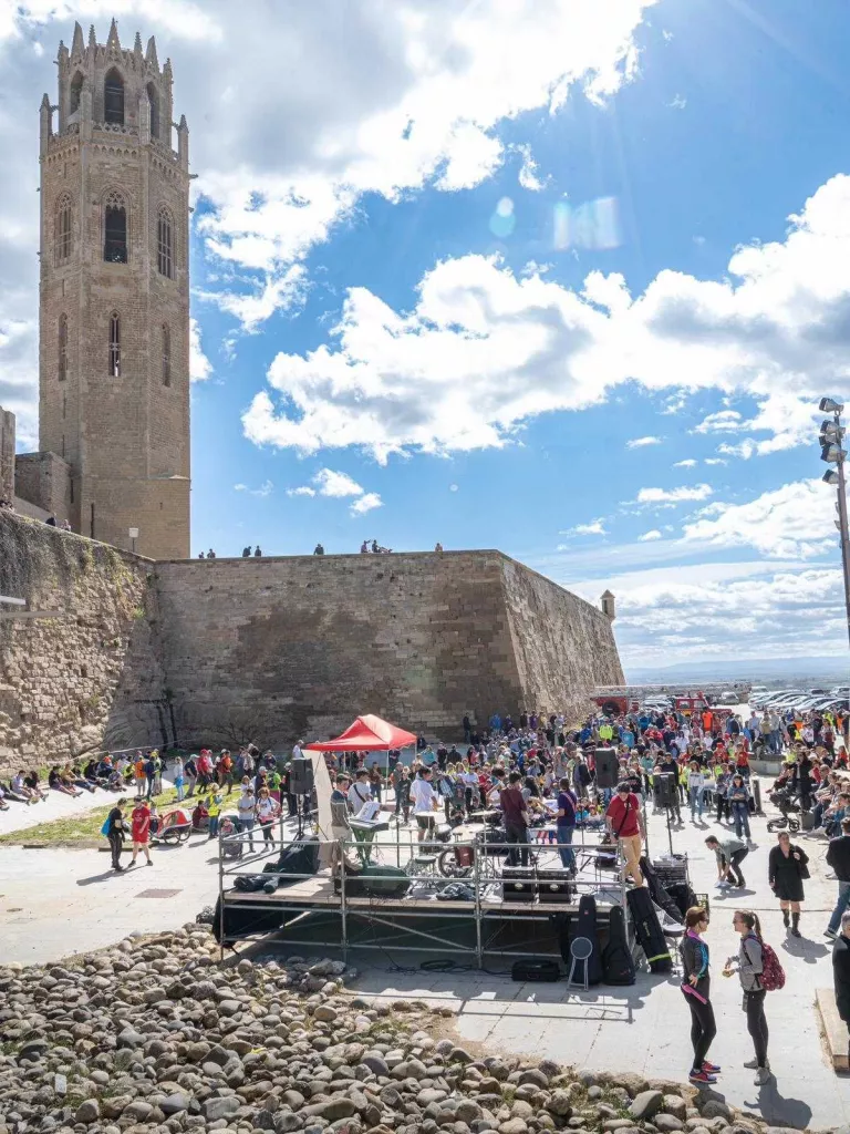 Més de 800 persones es mobilitzen en la 10a Magic Line Sant Joan de Déu