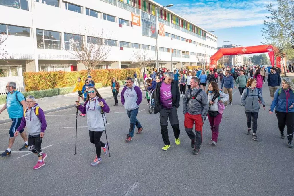 Més de 800 persones es mobilitzen en la 10a Magic Line Sant Joan de Déu