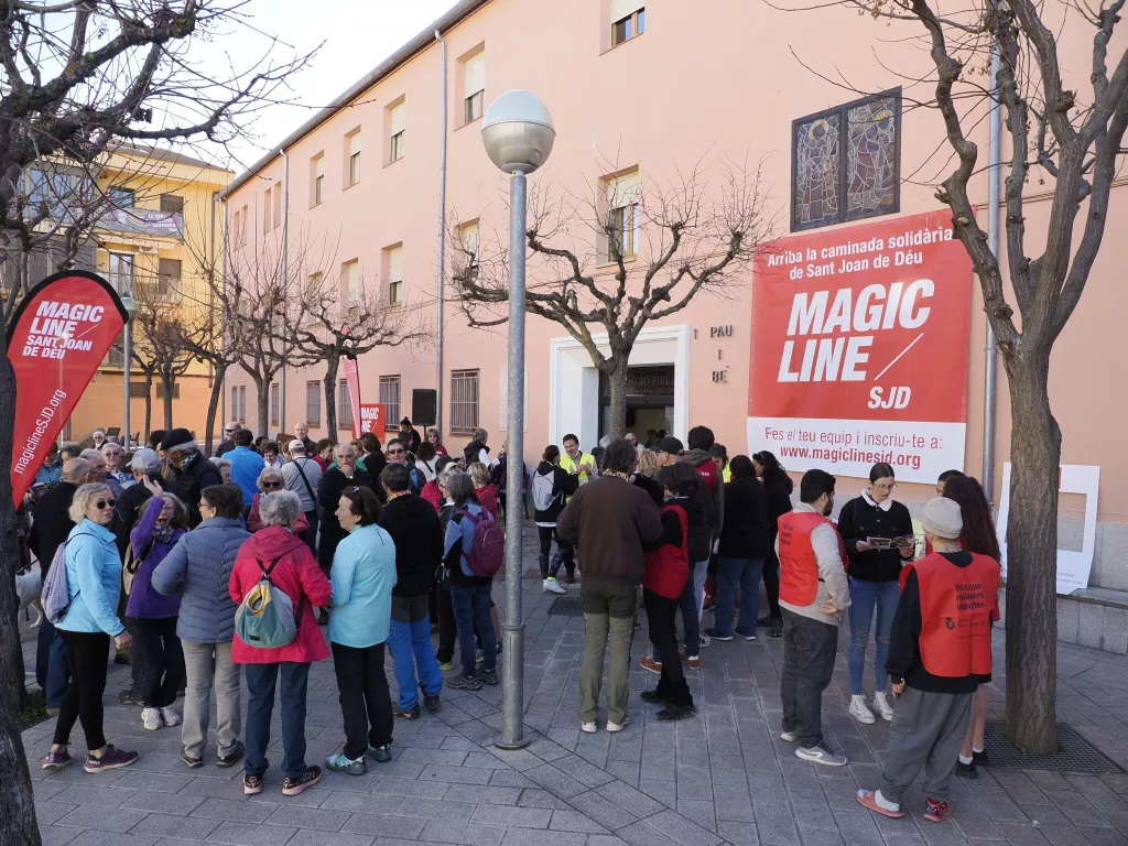 Més de 800 persones es mobilitzen en la 10a Magic Line Sant Joan de Déu