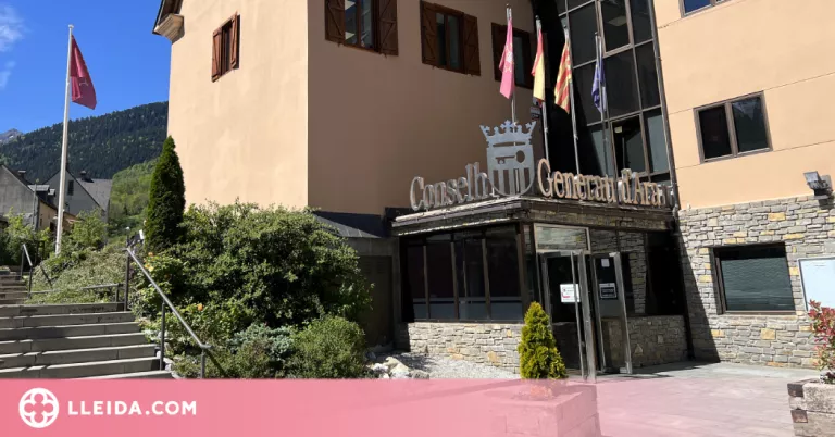 Maria Vergès (UA) i Ròsa Maria Salguero (CDA), candidates al síndic del Conselh Generau