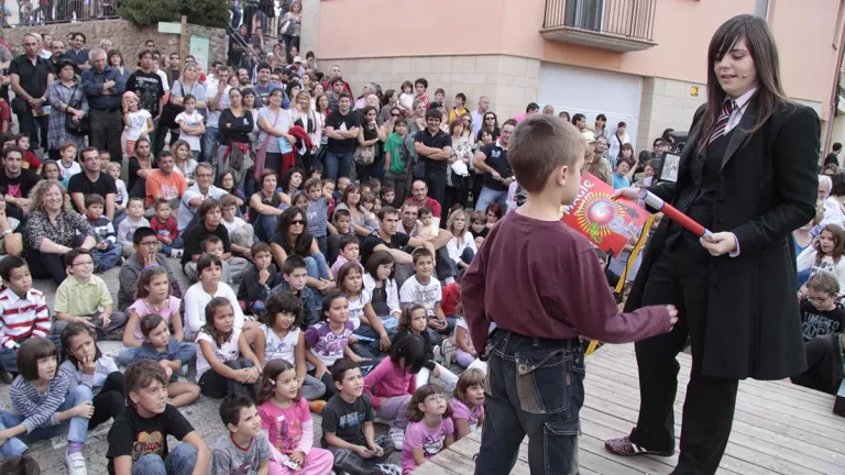 Montgai Màgic reunirà mig centenar de mags a les places i carrers